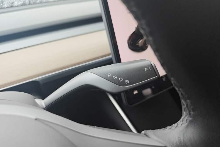 Used Tesla Model 3 2020 Revised Version Standard Range Rear-Wheel Drive – Upgraded Edition Gear Lever