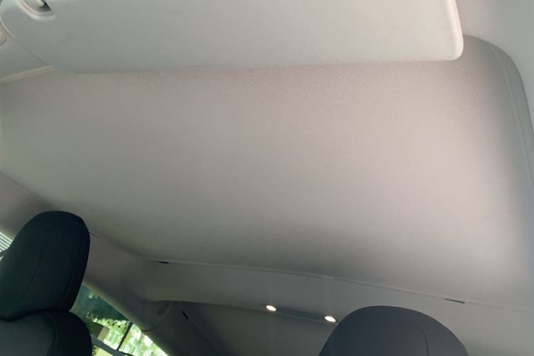 Used Tesla Model 3 2020 Revised Version Standard Range Rear-Wheel Drive – Upgraded Edition Headliner