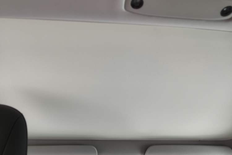 Used Tesla Model 3 2020 Revised Version Standard Range Rear-Wheel Drive – Upgraded Edition Headliner