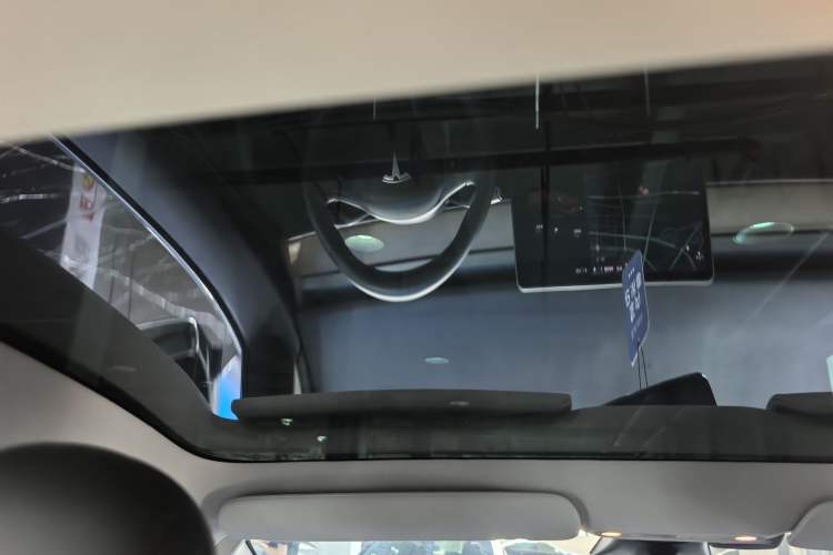 Used Tesla Model 3 2020 Revised Version Standard Range Rear-Wheel Drive – Upgraded Edition Headliner