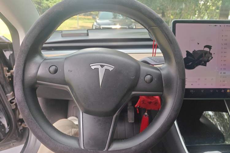 Used Tesla Model 3 2020 Standard Range Rear-Wheel Drive Upgraded Version Instrument Cluster