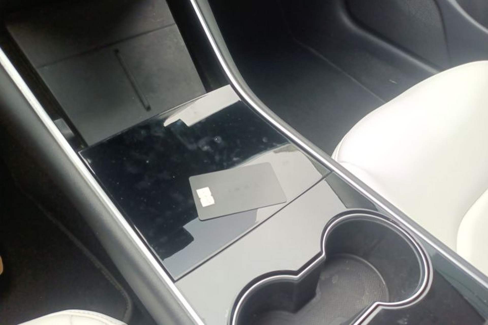 Used Tesla Model 3 2020 Refreshed Version Long-Range Rear-Wheel Drive Interior 1