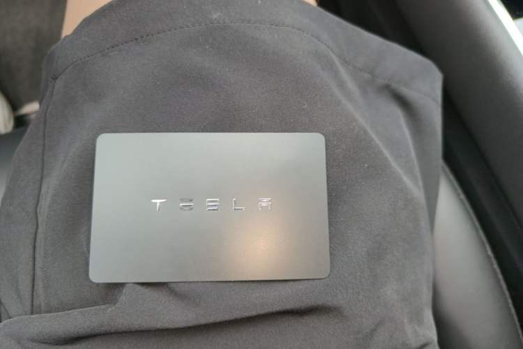 Used Tesla Model 3 2020 Refreshed Version Long-Range Rear-Wheel Drive Interior 1