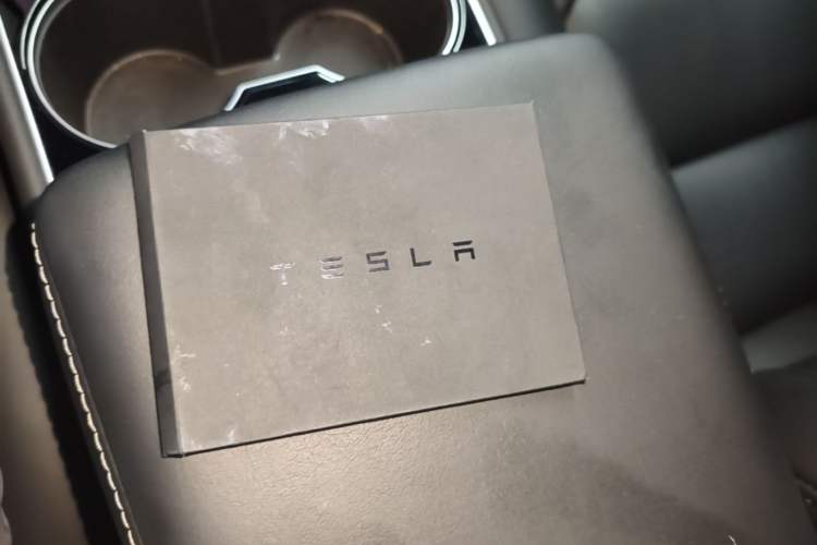 Used Tesla Model 3 2020 Refreshed Version Long-Range Rear-Wheel Drive Interior 1
