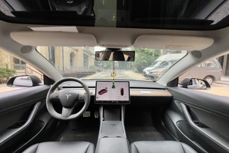 Used Tesla Model 3 2020 Standard Range Rear-Wheel Drive Upgraded Version Interior 12