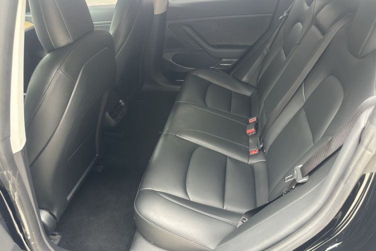 Used Tesla Model 3 2020 Revised Version Standard Range Rear-Wheel Drive – Upgraded Edition Interior 2