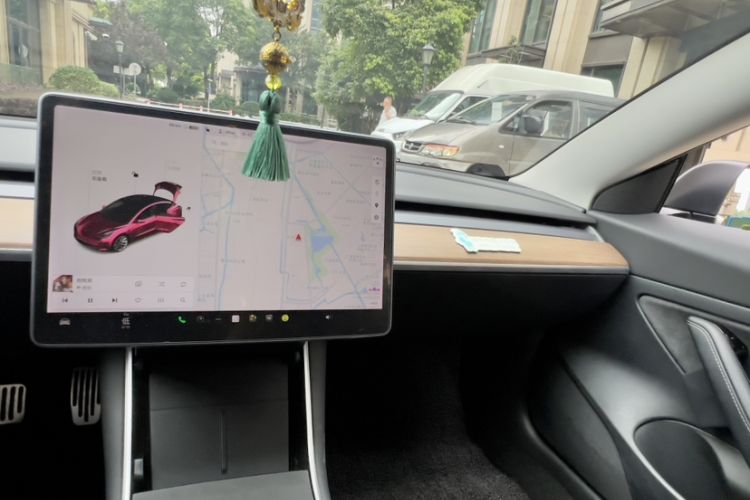 Used Tesla Model 3 2020 Standard Range Rear-Wheel Drive Upgraded Version Interior 2
