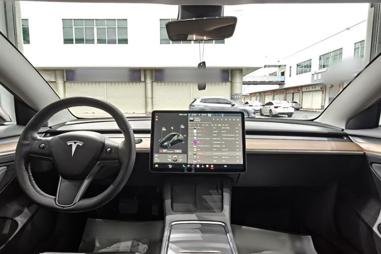 Used Tesla Model 3 2020 Revised Version Standard Range Rear-Wheel Drive – Upgraded Edition Interior 4