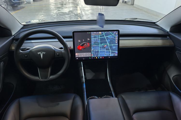 Used Tesla Model 3 2020 Revised Version Standard Range Rear-Wheel Drive – Upgraded Edition Interior 4