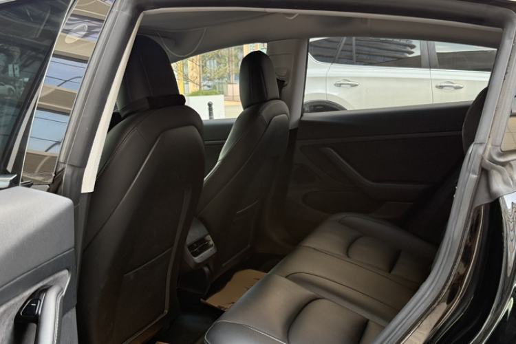 Used Tesla Model 3 2020 Revised Version Standard Range Rear-Wheel Drive – Upgraded Edition Interior 6