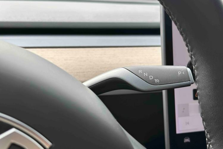 Used Tesla Model 3 2020 Refreshed Version Long-Range Rear-Wheel Drive Interior 6