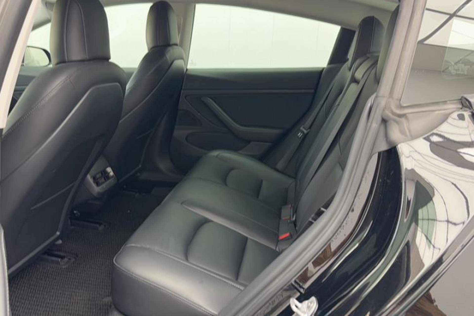 Used Tesla Model 3 2020 Standard Range Rear-Wheel Drive Upgraded Version Interior 7