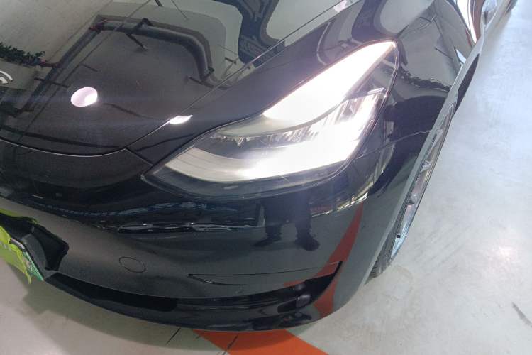 Used Tesla Model 3 2020 Revised Version Standard Range Rear-Wheel Drive – Upgraded Edition Left Front Headlight