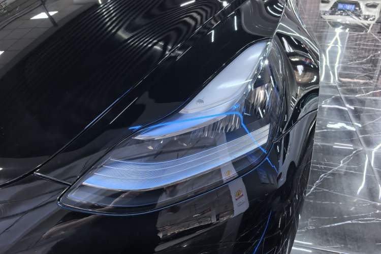 Used Tesla Model 3 2020 Revised Version Standard Range Rear-Wheel Drive – Upgraded Edition Left Front Headlight
