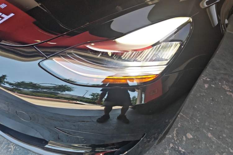 Used Tesla Model 3 2020 Revised Version Standard Range Rear-Wheel Drive – Upgraded Edition Left Front Headlight