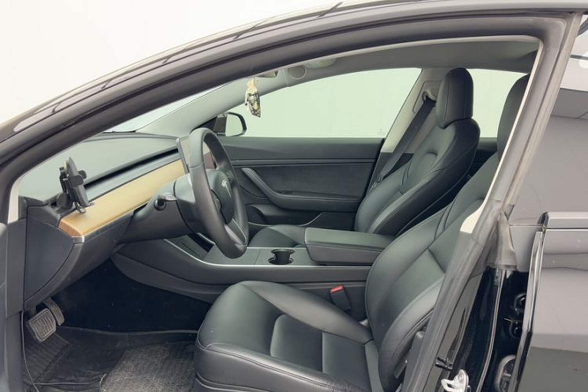 Used Tesla Model 3 2020 Standard Range Rear-Wheel Drive Upgraded Version Left Front Seat