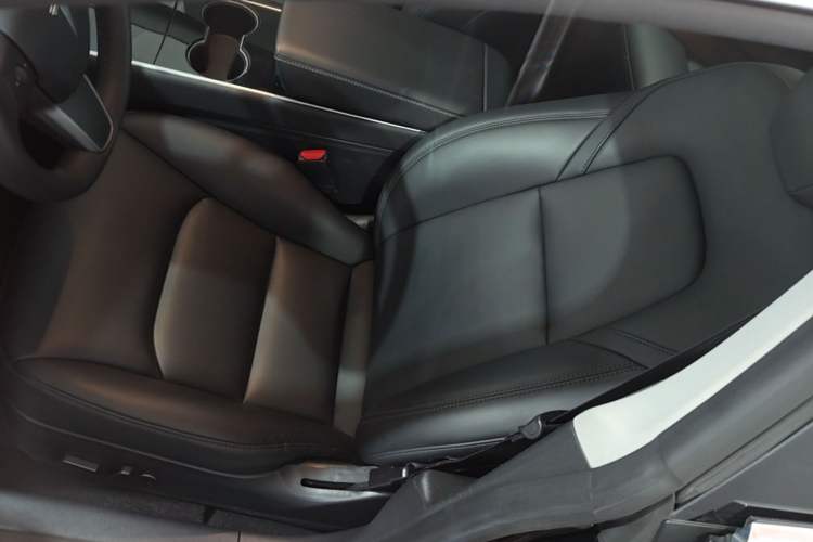 Used Tesla Model 3 2020 Revised Version Standard Range Rear-Wheel Drive – Upgraded Edition Left Front Seat