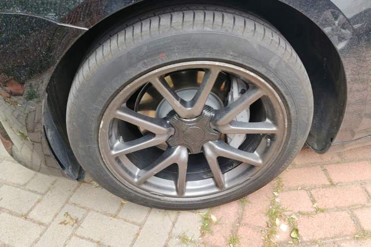 Used Tesla Model 3 2020 Refreshed Version Long-Range Rear-Wheel Drive Left Front Wheel Hub