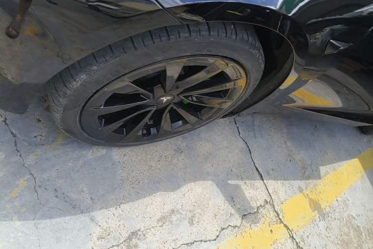 Used Tesla Model 3 2020 Standard Range Rear-Wheel Drive Upgraded Version Left Front Wheel Hub