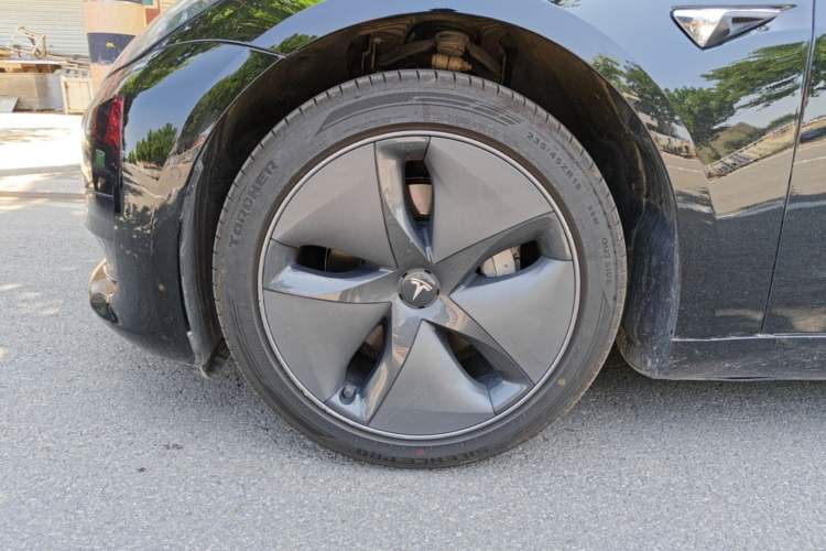Used Tesla Model 3 2020 Standard Range Rear-Wheel Drive Upgraded Version Left Front Wheel Hub