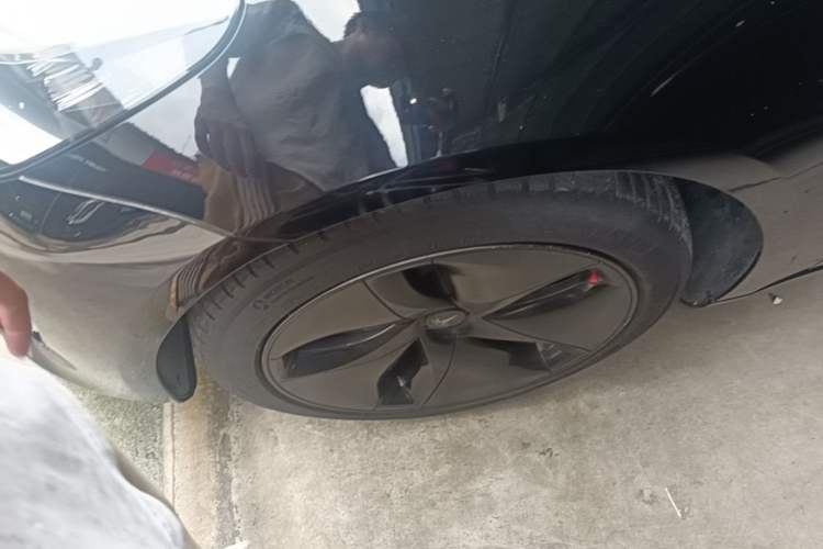 Used Tesla Model 3 2020 Refreshed Version Long-Range Rear-Wheel Drive Left Front Wheel Hub