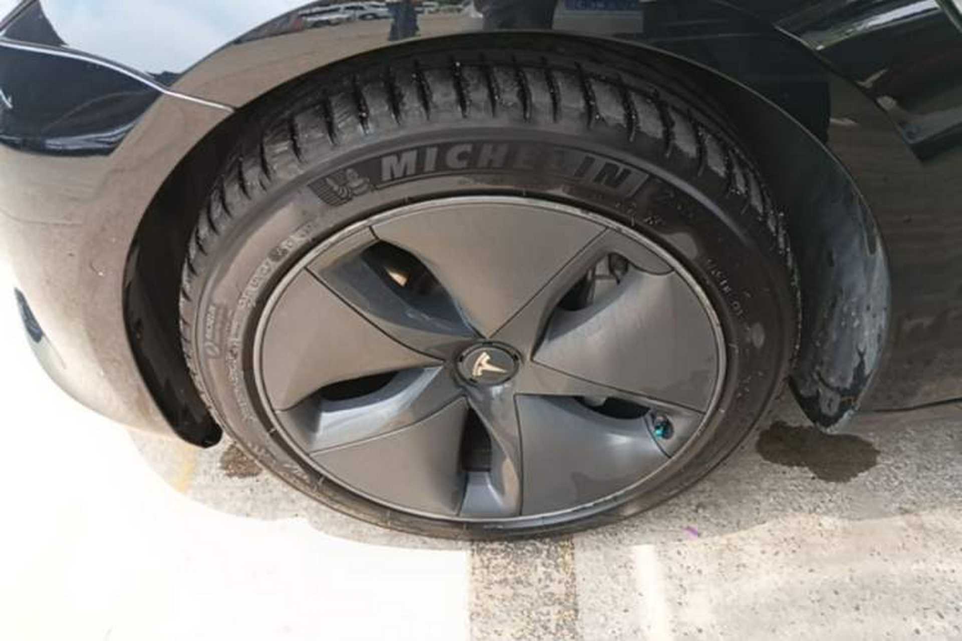 Used Tesla Model 3 2020 Refreshed Version Long-Range Rear-Wheel Drive Left Front Wheel Hub