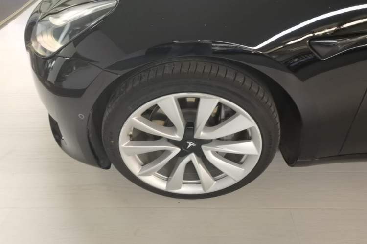 Used Tesla Model 3 2020 Standard Range Rear-Wheel Drive Upgraded Version Left Front Wheel Hub