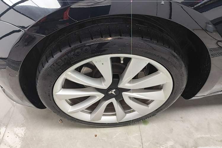 Used Tesla Model 3 2020 Standard Range Rear-Wheel Drive Upgraded Version Left Front Wheel Hub