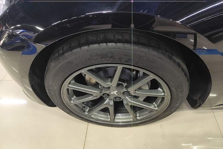Used Tesla Model 3 2020 Refreshed Version Long-Range Rear-Wheel Drive Left Front Wheel Hub