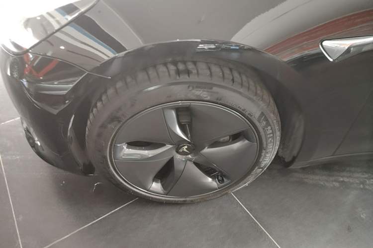 Used Tesla Model 3 2020 Standard Range Rear-Wheel Drive Upgraded Version Left Front Wheel Hub