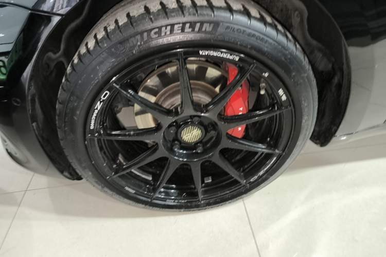 Used Tesla Model 3 2020 Standard Range Rear-Wheel Drive Upgraded Version Left Front Wheel Hub