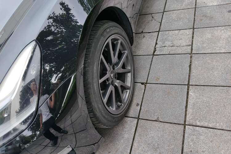 Used Tesla Model 3 2020 Refreshed Version Long-Range Rear-Wheel Drive Left Front Wheel Hub