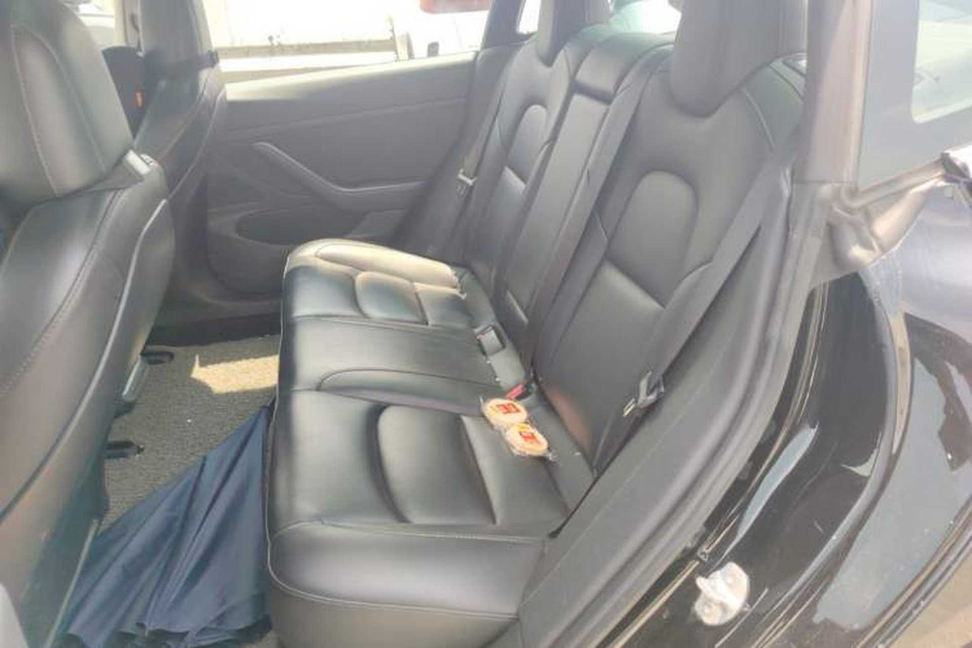 Used Tesla Model 3 2020 Revised Version Standard Range Rear-Wheel Drive – Upgraded Edition Left Rear Seat