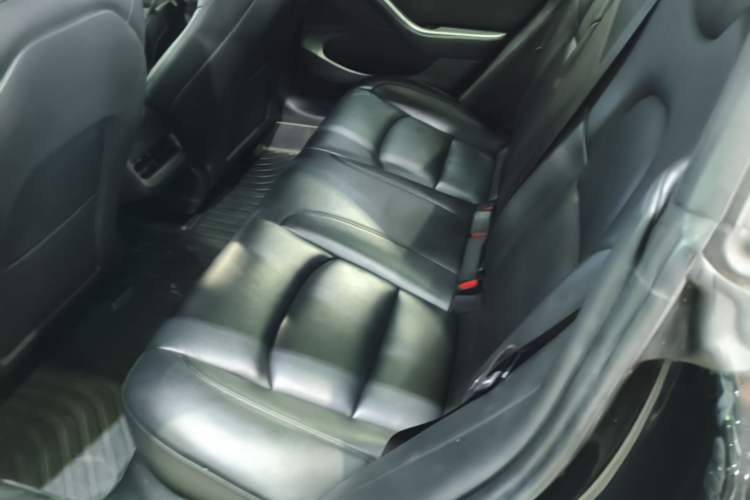 Used Tesla Model 3 2020 Refreshed Version Long-Range Rear-Wheel Drive Left Rear Seat