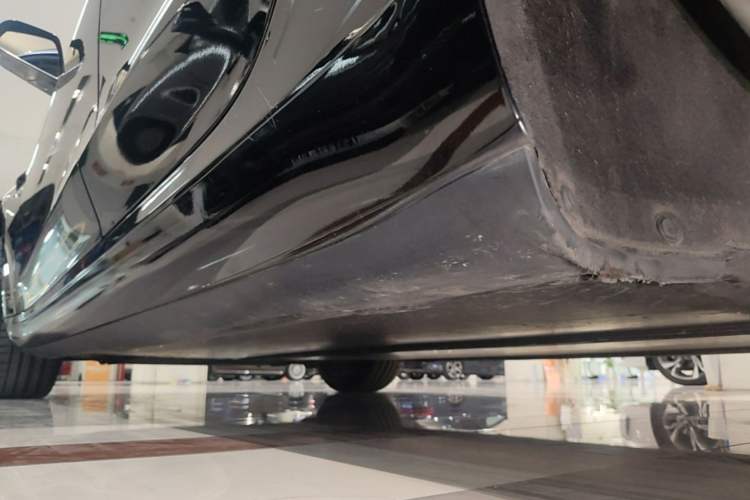 Used Tesla Model 3 2020 Standard Range Rear-Wheel Drive Upgraded Version Left Side Sill