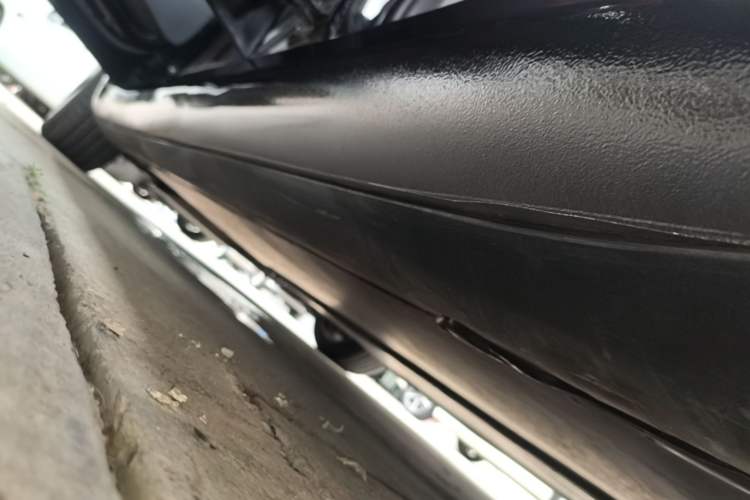 Used Tesla Model 3 2020 Revised Version Standard Range Rear-Wheel Drive – Upgraded Edition Left Side Sill