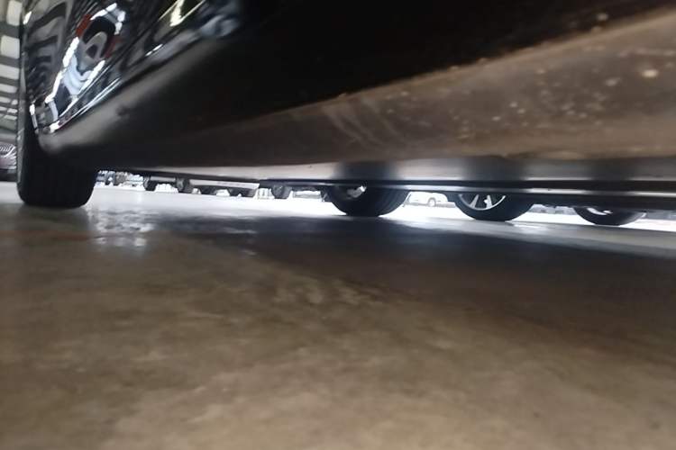 Used Tesla Model 3 2020 Revised Version Standard Range Rear-Wheel Drive – Upgraded Edition Left Side Sill