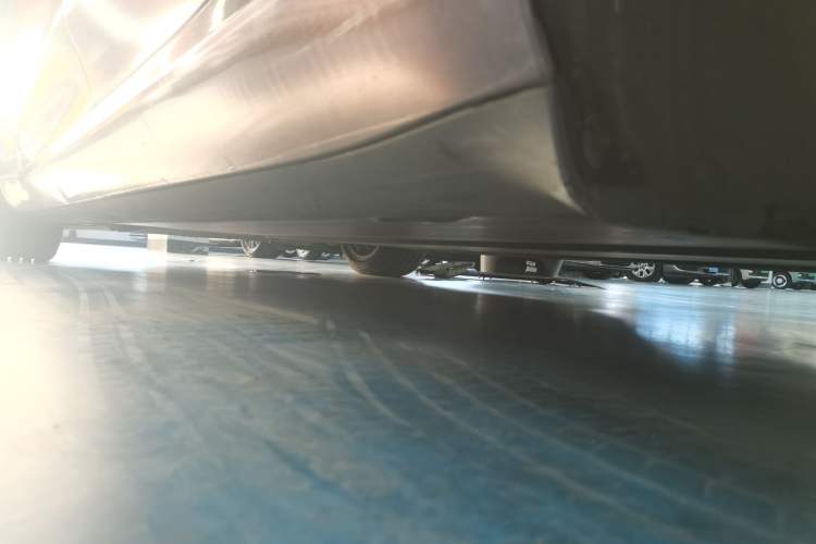 Used Tesla Model 3 2020 Revised Version Standard Range Rear-Wheel Drive – Upgraded Edition Left Side Sill