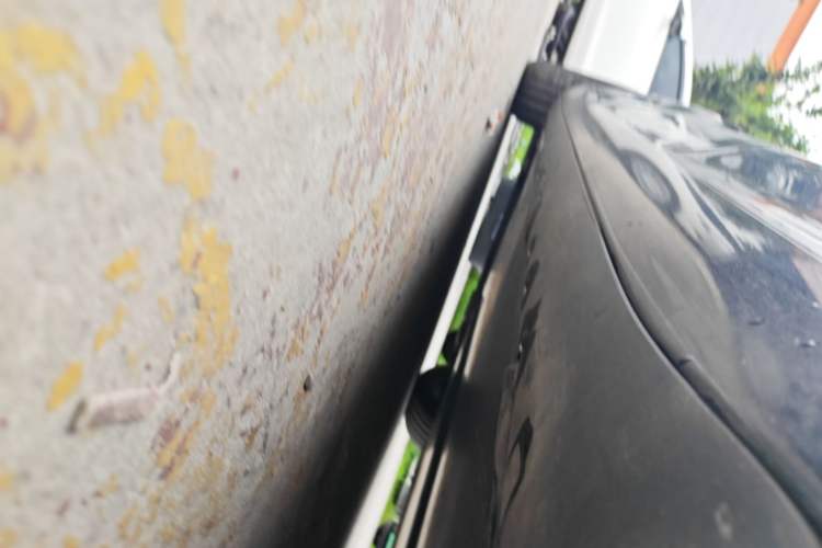 Used Tesla Model 3 2020 Refreshed Version Long-Range Rear-Wheel Drive Left Side Sill
