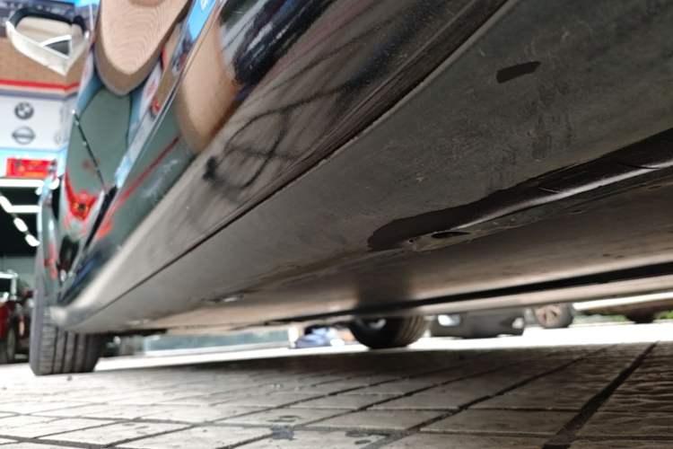 Used Tesla Model 3 2020 Refreshed Version Long-Range Rear-Wheel Drive Left Side Sill