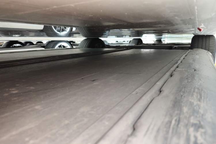 Used Tesla Model 3 2020 Standard Range Rear-Wheel Drive Upgraded Version Left Side Sill