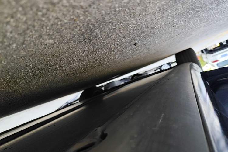 Used Tesla Model 3 2020 Standard Range Rear-Wheel Drive Upgraded Version Left Side Sill