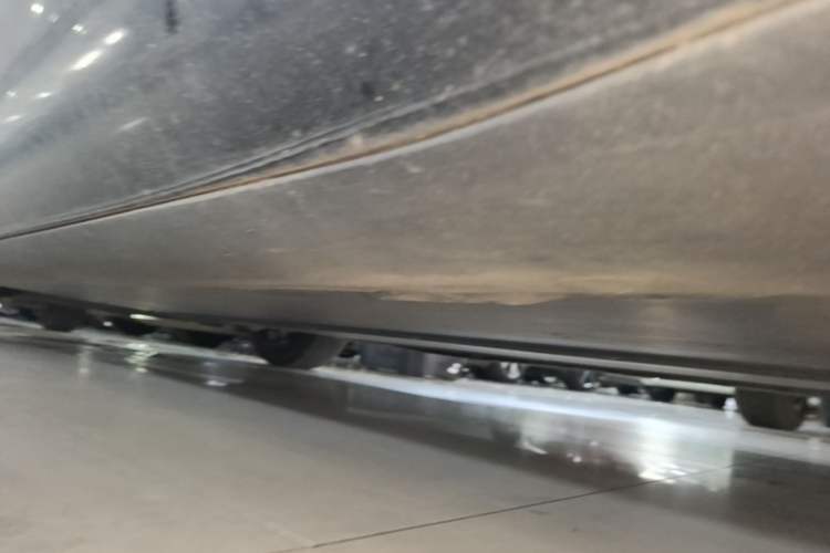 Used Tesla Model 3 2020 Standard Range Rear-Wheel Drive Upgraded Version Left Side Sill