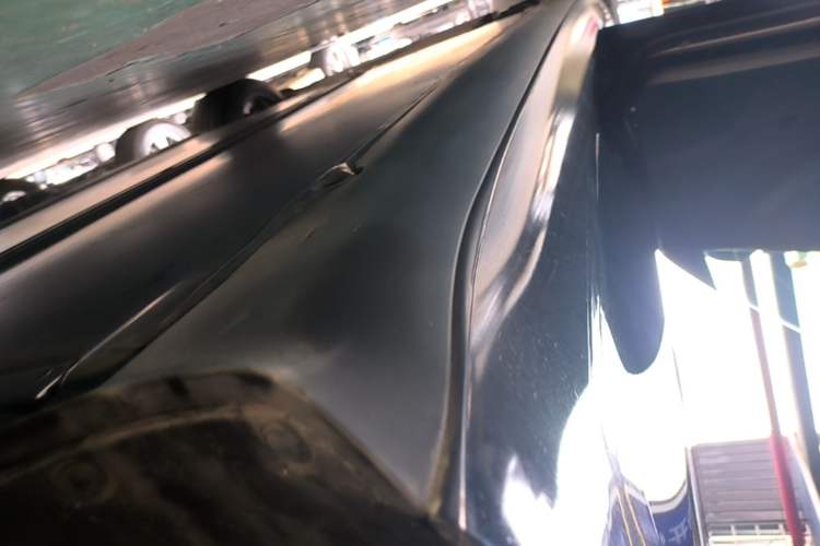 Used Tesla Model 3 2020 Revised Version Standard Range Rear-Wheel Drive – Upgraded Edition Left Side Sill