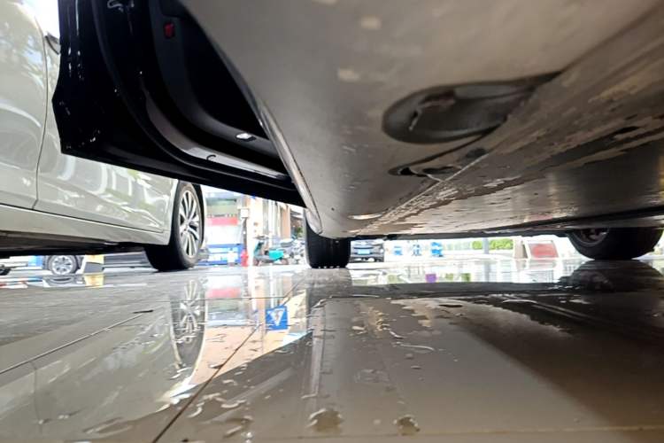 Used Tesla Model 3 2020 Standard Range Rear-Wheel Drive Upgraded Version Left Side Sill