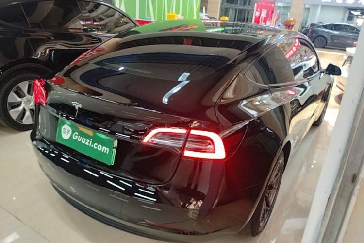 Used Tesla Model 3 2020 Refreshed Version Long-Range Rear-Wheel Drive Rear Right 45 Deg