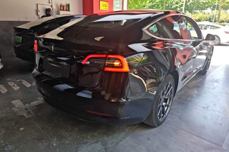 Used Tesla Model 3 2020 Revised Version Standard Range Rear-Wheel Drive – Upgraded Edition Rear Right 45 Deg