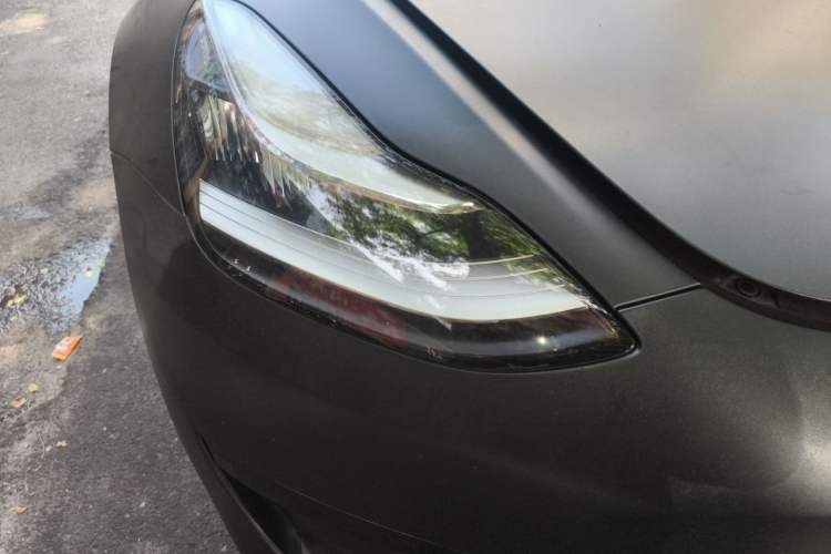 Used Tesla Model 3 2020 Revised Version Standard Range Rear-Wheel Drive – Upgraded Edition Right Front Headlight
