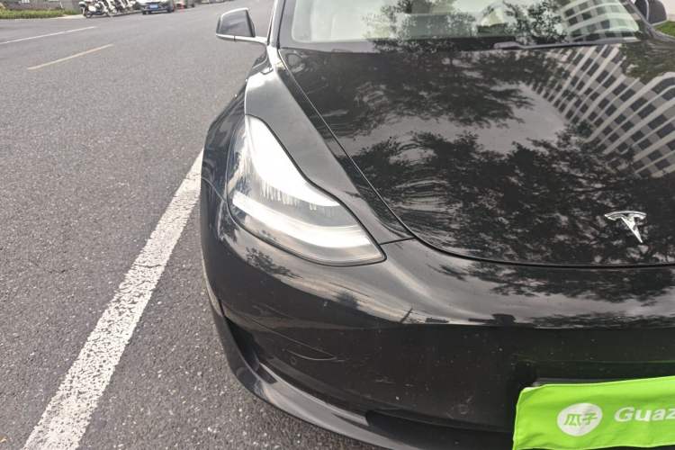 Used Tesla Model 3 2020 Revised Version Standard Range Rear-Wheel Drive – Upgraded Edition Right Front Headlight