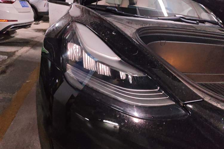 Used Tesla Model 3 2020 Standard Range Rear-Wheel Drive Upgraded Version Right Front Headlight